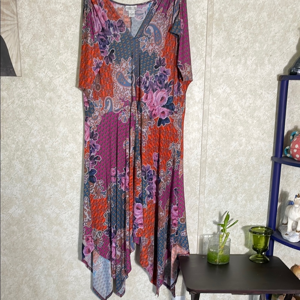 Robbie Bee Purple Red Poly Stretch Short Sleeve Asymmetrical Sundress